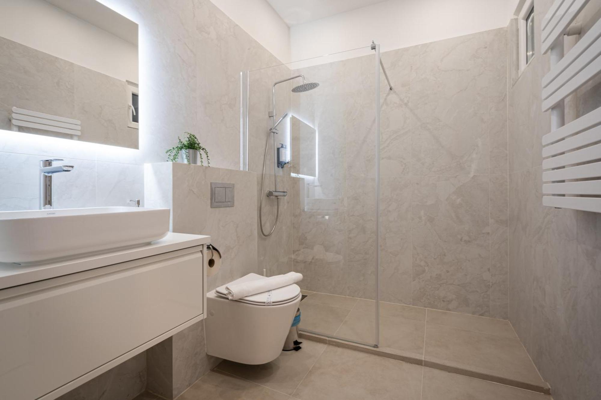 D54 Boutique Apartments Best Location By Bqa Budapeste Exterior foto